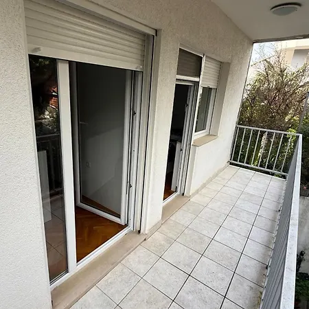 Apartment Dragan Makarska